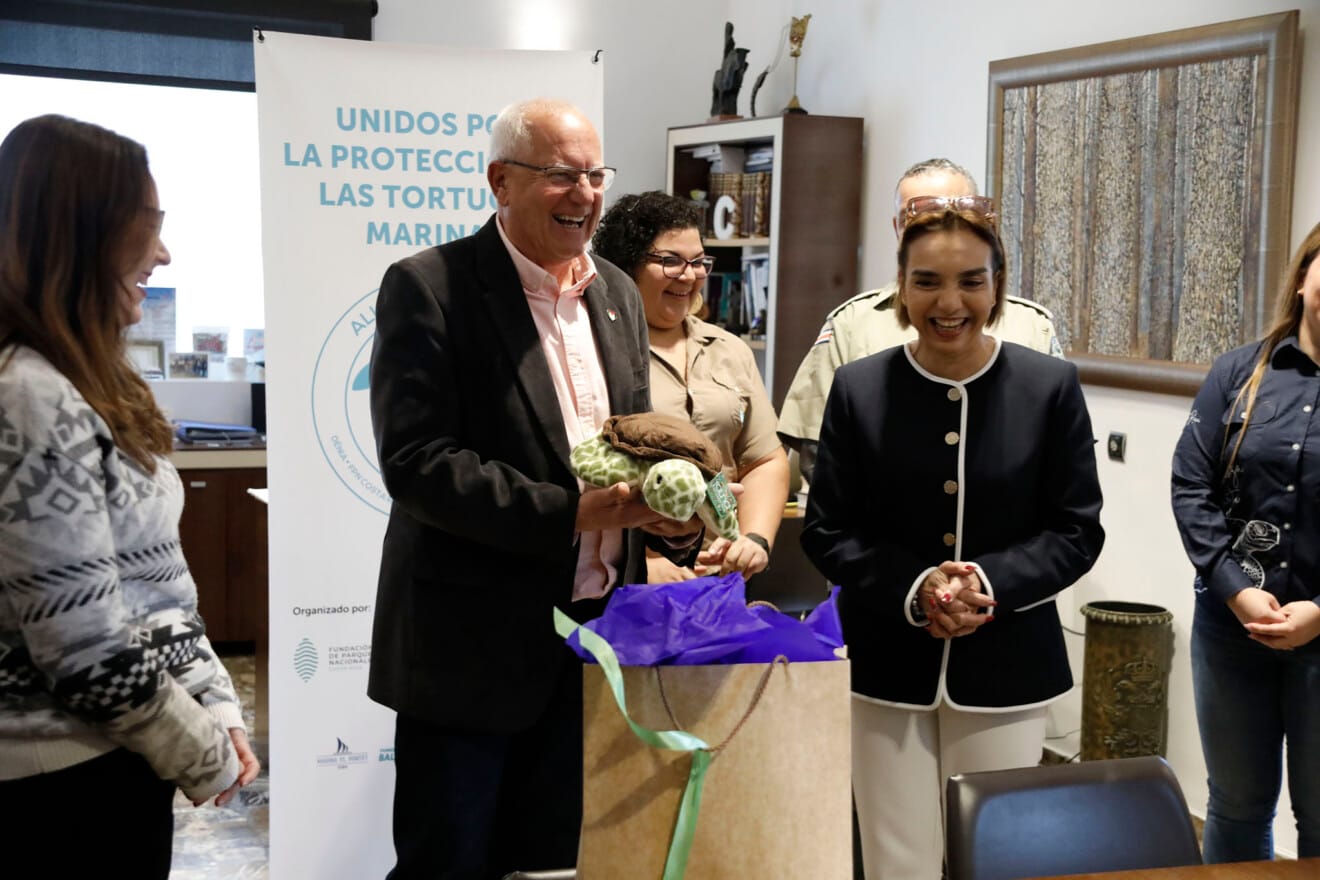 Dénia firma la Alianza Tortuga con Costa Rica 11