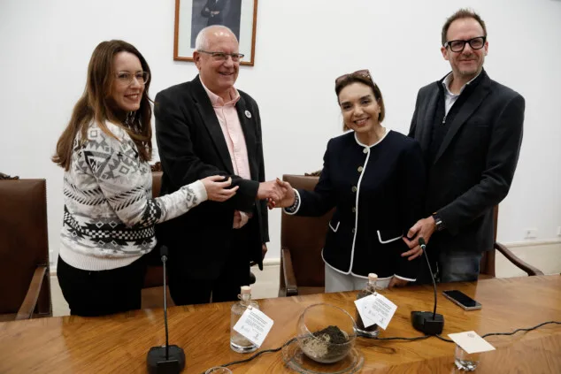 Dénia sella la alianza entre el Mediterráneo y el Caribe para la protección de las tortugas marinas 55 denia firma la alianza tortuga con costa rica 42