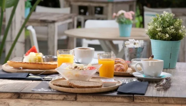 Imagen: Desayunos completos para empezar el día en L'Hotelet de la Raconà