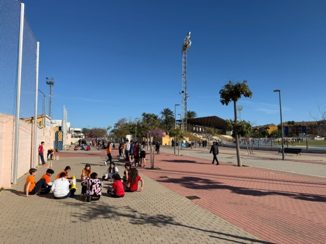 Dénia conmemora el Dia de l'Esport con una jornada de juegos tradicionales 17 dia de lesport en denia 17