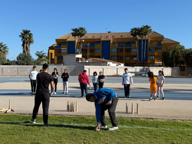 Dénia conmemora el Dia de l'Esport con una jornada de juegos tradicionales 6 dia de lesport en denia 3