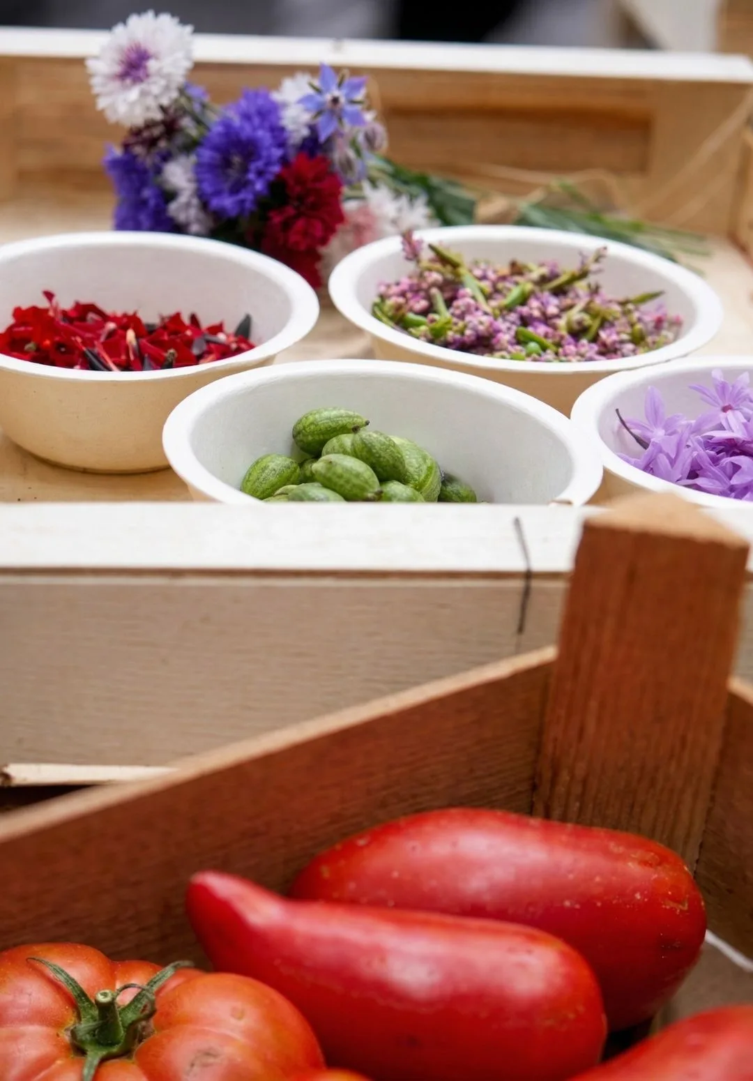Diferencias entre producto local y producción masiva en la cocina mediterránea