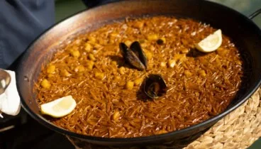 Dónde disfrutar de arroces y fideuas de calidad en Dénia