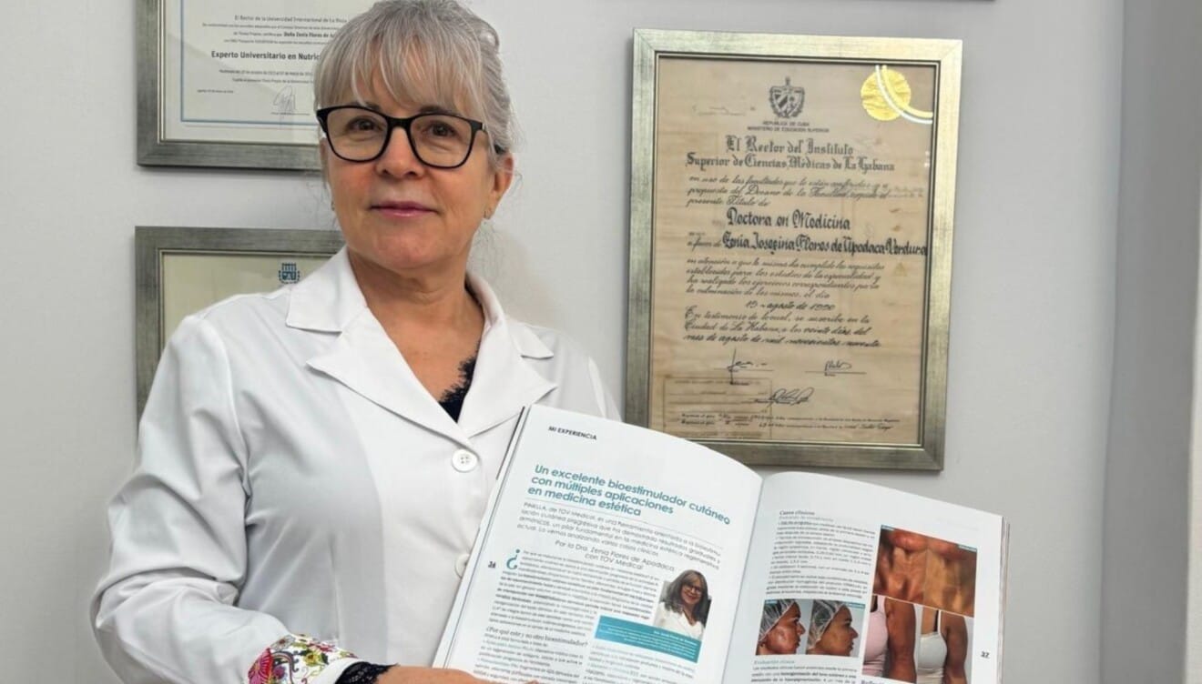 Dra. Zenia Flores de Apodaca