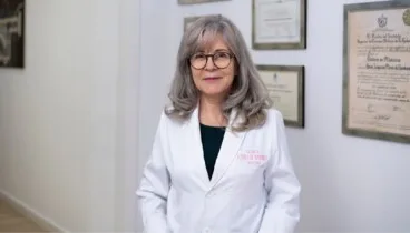 Dra. Zenia Flores de Apodaca, profesional de la salud estética