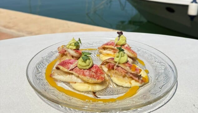 Mediterranes Gastronomieerlebnis im Hafen von Denia