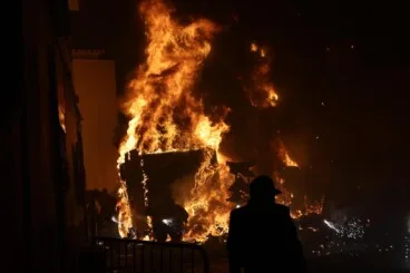 Fallas durante la Cremà de Dénia 2026 8