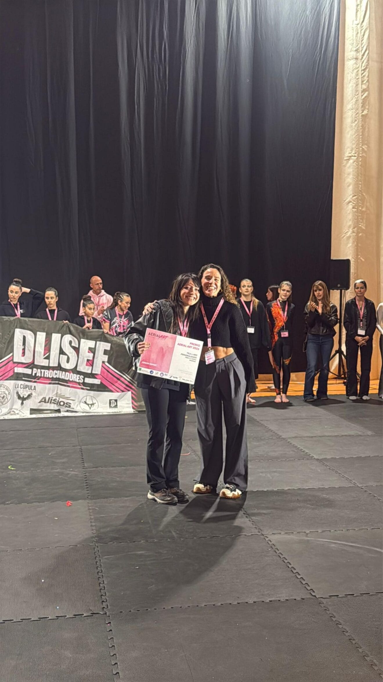 Amar M., de La Marina Social Club, ganadora del primer premio en el Aerial Arts Championship 2026