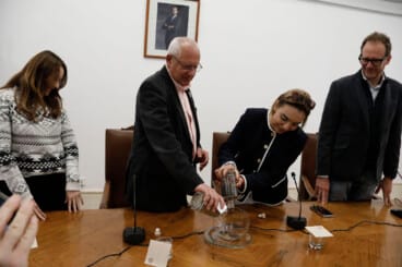 Fusión de arenas entre Dénia y el parque nacional de Tortuguero en Costa Rica