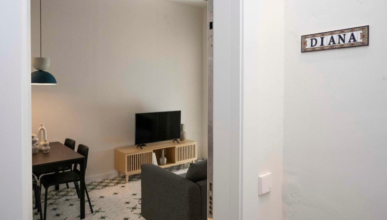 Loft Diana en el centro ideal para vacaciones prácticas