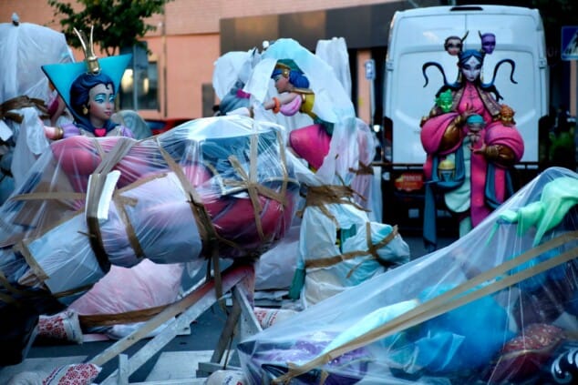 Imagen: Ninots listos para la plantà de Dénia