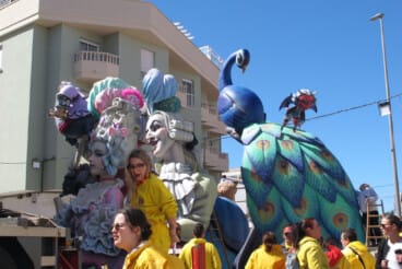 Plantà de las Fallas de Dénia 2026 durante el domingo 25