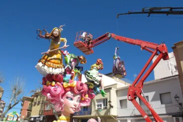 Plantà de las Fallas de Dénia 2026 durante el domingo 3