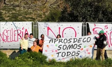 Aprosdeco denuncia un impago de más de medio millón de euros por parte de la Generalitat: «Hagan su trabajo» 4 usuarios de aprosdeco denuncian el impago de conselleria