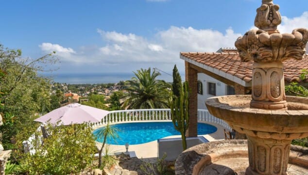 vistas panoramicas al mar mediterraneo y al montgo desde la villa