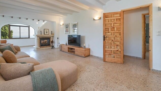 zona de estar acogedora con acceso directo a la terraza