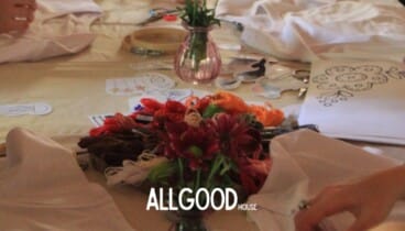 Actividades de bienestar en Dénia con yoga breathwork y creatividad