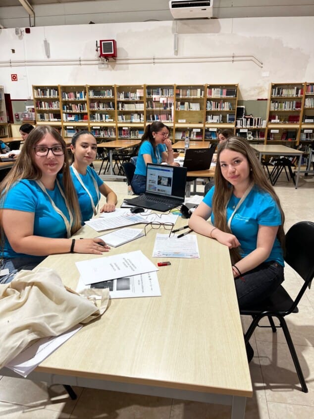 alumnos del ies la mar en el concurso 1