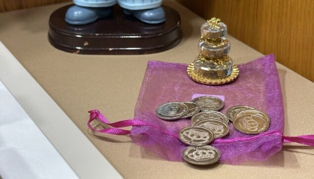 arras de boda personalizadas que simbolizan la union y prosperidad de la pareja