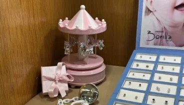 Cajas de música de plata para recuerdos inolvidables