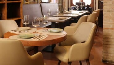 Cocina a la brasa en Dénia el regreso al sabor auténtico