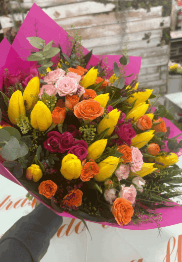 Colores y flores diferentes para regalar en Dénia