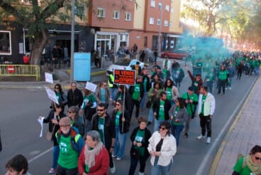 concentracion educativa en denia el dia de la huelga educativa en la comunitat valenciana el 31 de marzo de 2026 archivo