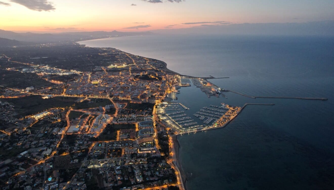 Cuando las tardes se alargan, empieza la temporada del tardeo