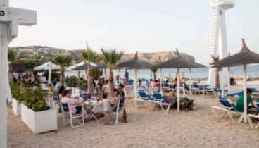 descubre donde se toman los mejores cocteles frente al mar