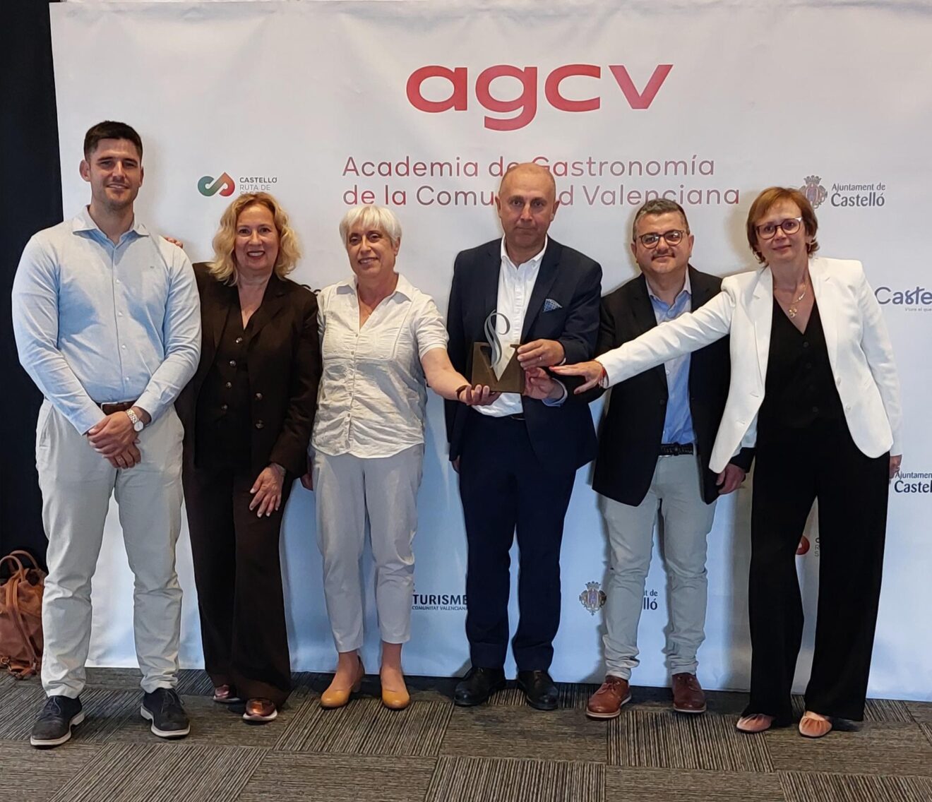 Entrega del premio de investigación a Gasterra en la gala de la AGCV