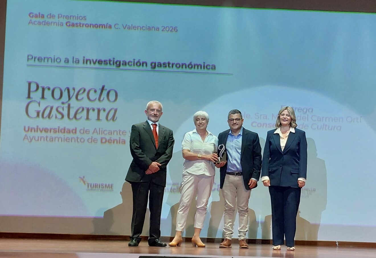 Entrega del premio a la investigación gastronómica a Gasterra