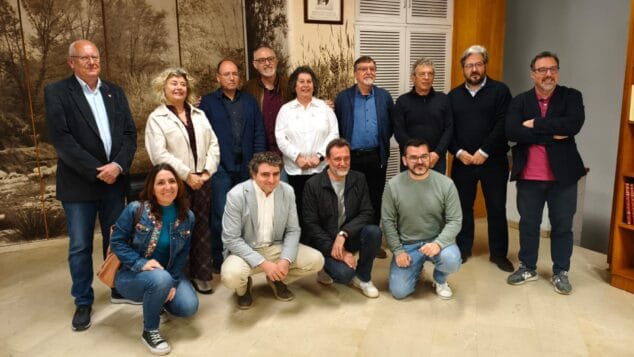 Grupo de representantes en la presentación de la Alianza Viva de la Marina Alta