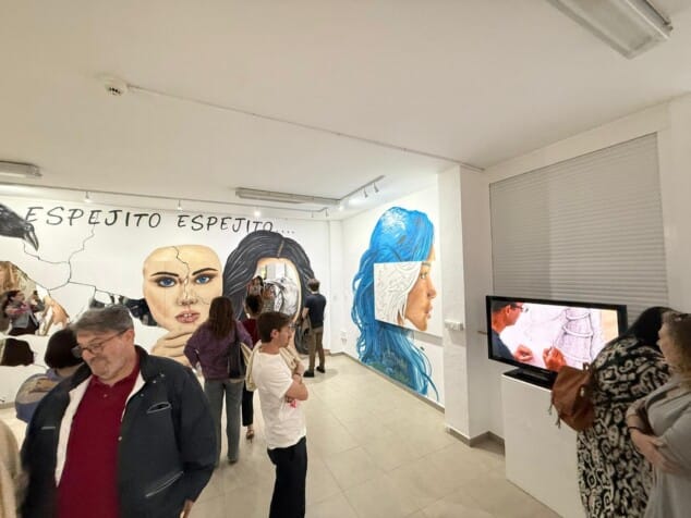 inauguracion de la exposicion colectiva de toni ortola laura gabari jorge s jorge y tardor 22