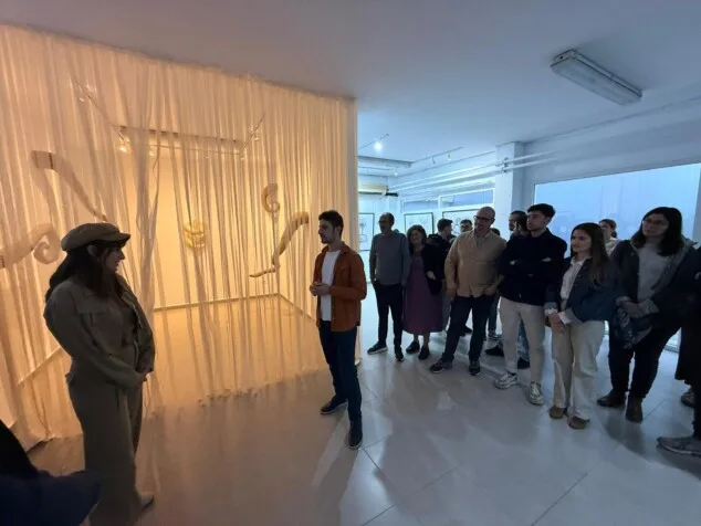 inauguracion de la exposicion colectiva de toni ortola laura gabari jorge s jorge y tardor 25
