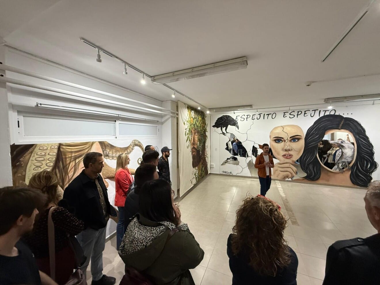 Inauguración de la exposición colectiva de Toni Ortolà, Laura Gabari, Jorge S. Jorge y Tardor 3