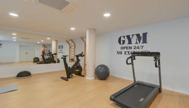 Marina Real III: comodidad moderna junto al puerto de Denia 8 interior equilibrado entre estetica y funcionalidad