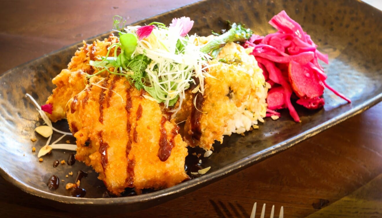 Nueva carta gastronómica con ceviches temakis y poke bowls