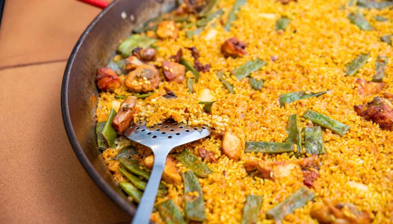 Paella por encargo en Dénia para reuniones en casa