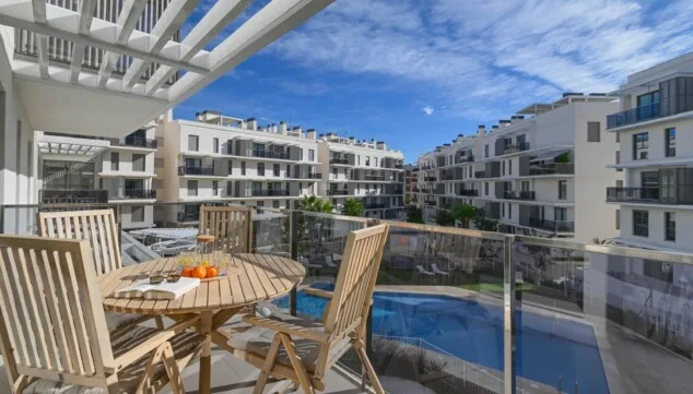 Marina Real III: comodidad moderna junto al puerto de Denia 14 terraza privada para disfrutar al aire libre