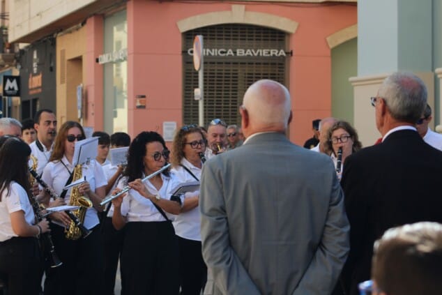 Paco Arnau ya es oficialmente Hijo Predilecto de Dénia: el reconocimiento a una vida volcada en la fiesta 102 acto de homenaje a paco arnau hijo predilecto de denia 96
