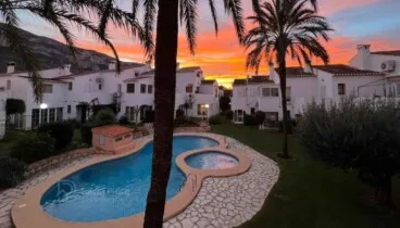 Atardeceres mágicos desde la zona de piscina