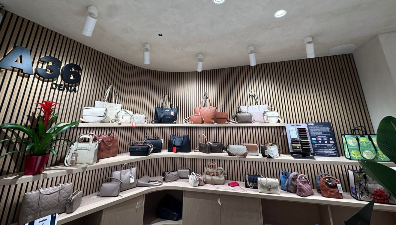 Detalle de la nueva colección de accesorios y complementos de temporada