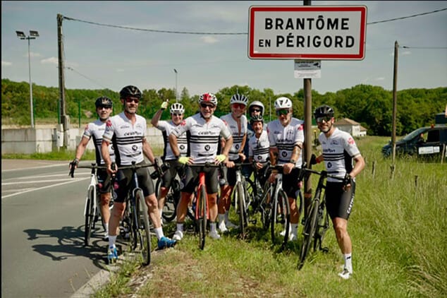 El reto solidario de ocho ciclistas pedaleando 1.400 kilómetros desde Angers llega a Dénia esta semana 3 Imagen: Grupo de ciclista de la Carrera Solidaria Internacional Angers-Dénia
