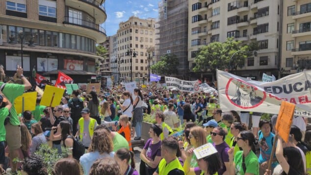 manifestacion de docentes en valencia el 11 de mayo 2026