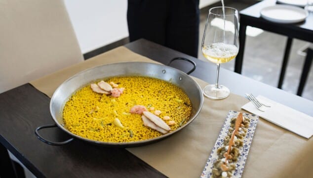 Desembarca en Les Marines la nueva propuesta de cocina de autor 2 Imagen: Obsesión en cada detalle, fuego en cada plato