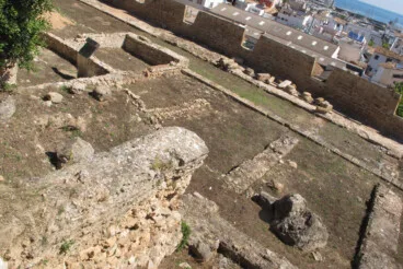 Pilar Bernabé visita el Castell de Dénia tras la rehabilitación (1)