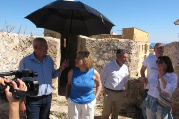 Pilar Bernabé visita el Castell de Dénia tras la rehabilitación (13)