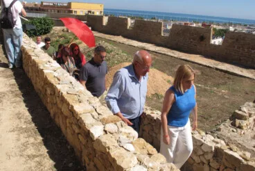 Pilar Bernabé visita el Castell de Dénia tras la rehabilitación (16)