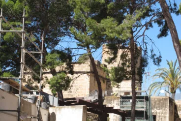 Pilar Bernabé visita el Castell de Dénia tras la rehabilitación (22)