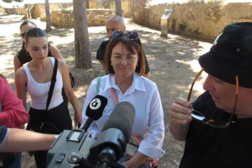 Pilar Bernabé visita el Castell de Dénia tras la rehabilitación (27)
